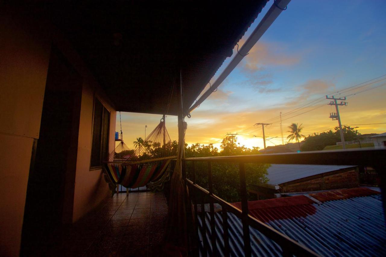 Hostal Los Chamos Сан-Хуан-дель-Сур Экстерьер фото