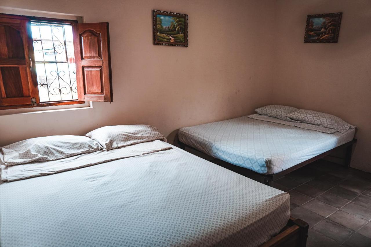 Hostal Los Chamos Сан-Хуан-дель-Сур Экстерьер фото