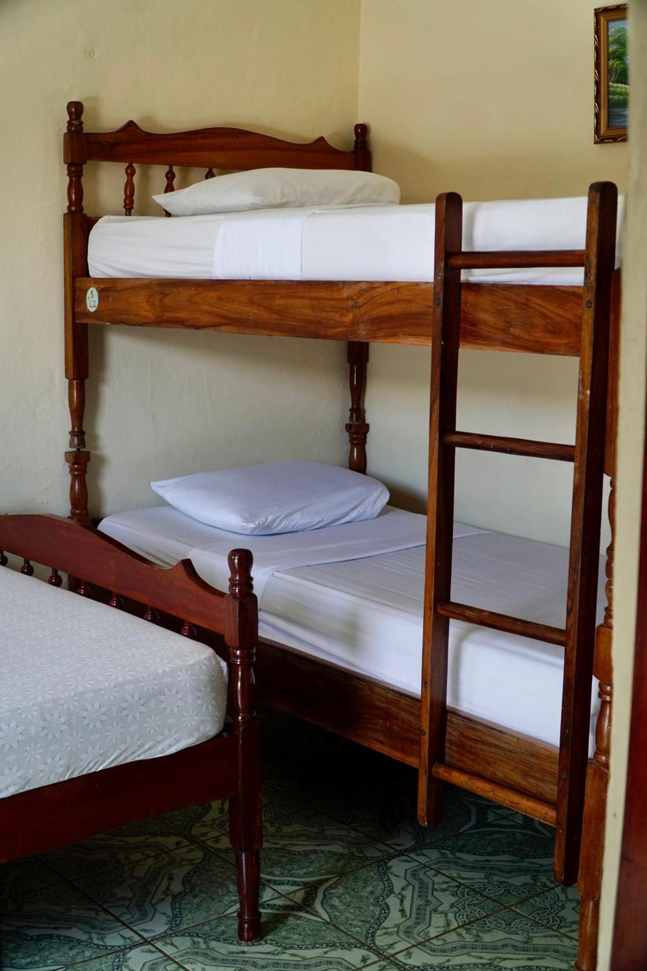 Hostal Los Chamos Сан-Хуан-дель-Сур Экстерьер фото