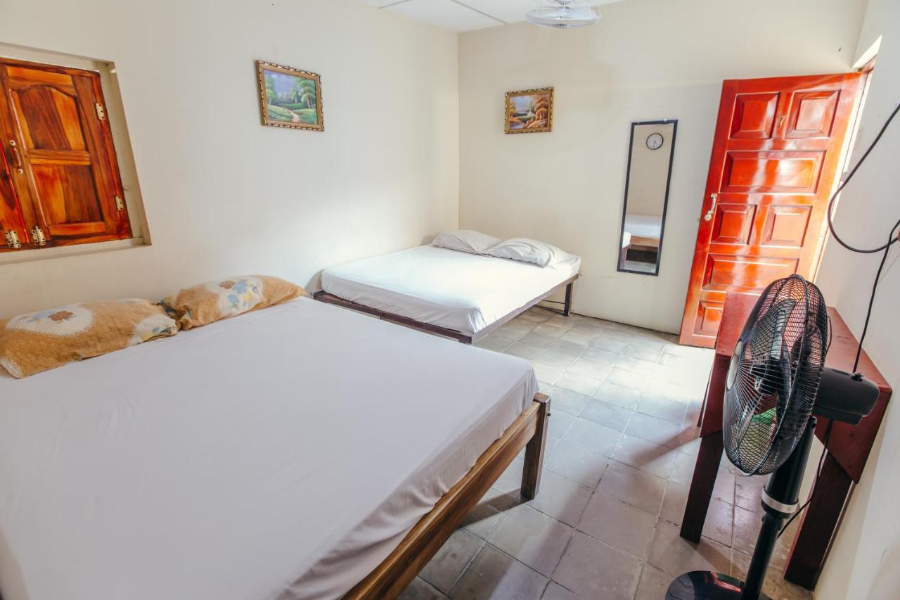 Hostal Los Chamos Сан-Хуан-дель-Сур Экстерьер фото